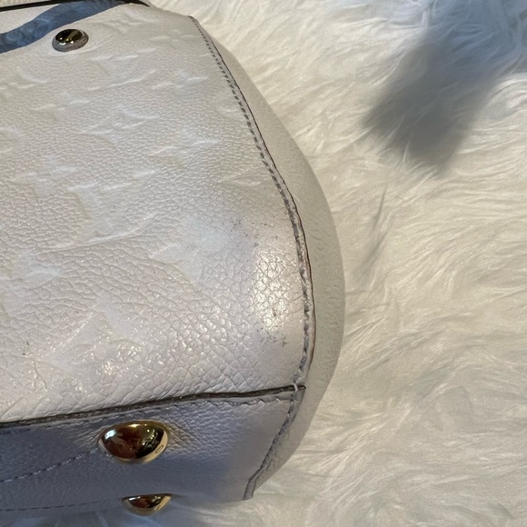 Louis Vuitton Montaigne Impreinte leather - Picture 4 of 15